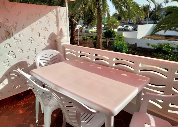 Amarilla 202 Costa Del Silencio