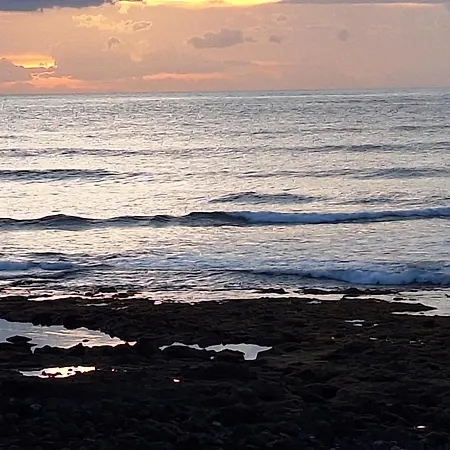 Amarilla 202 Costa Del Silencio